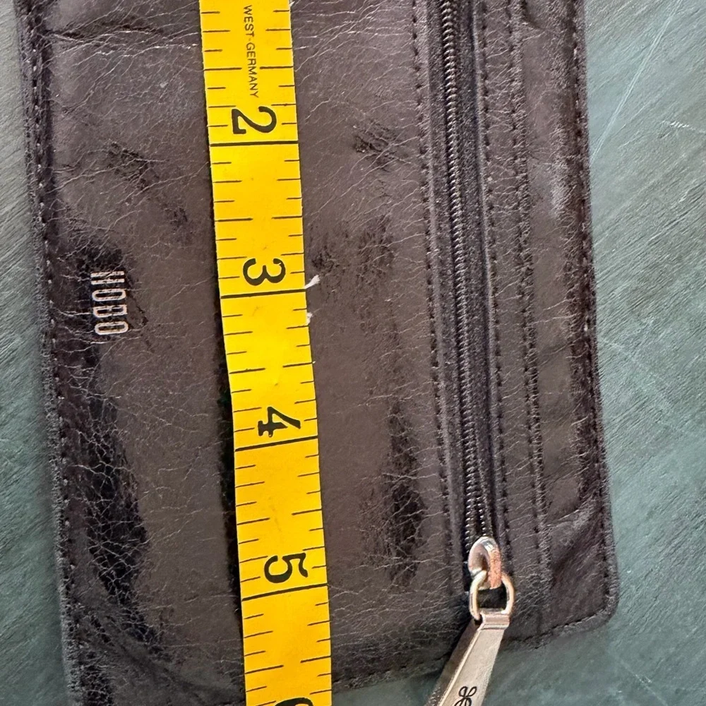 HOBO Euro Slide black leather card case. Five exterior card slots